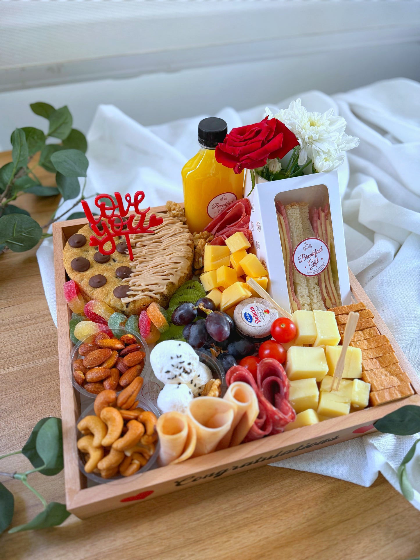 Happy Breakfast Tray