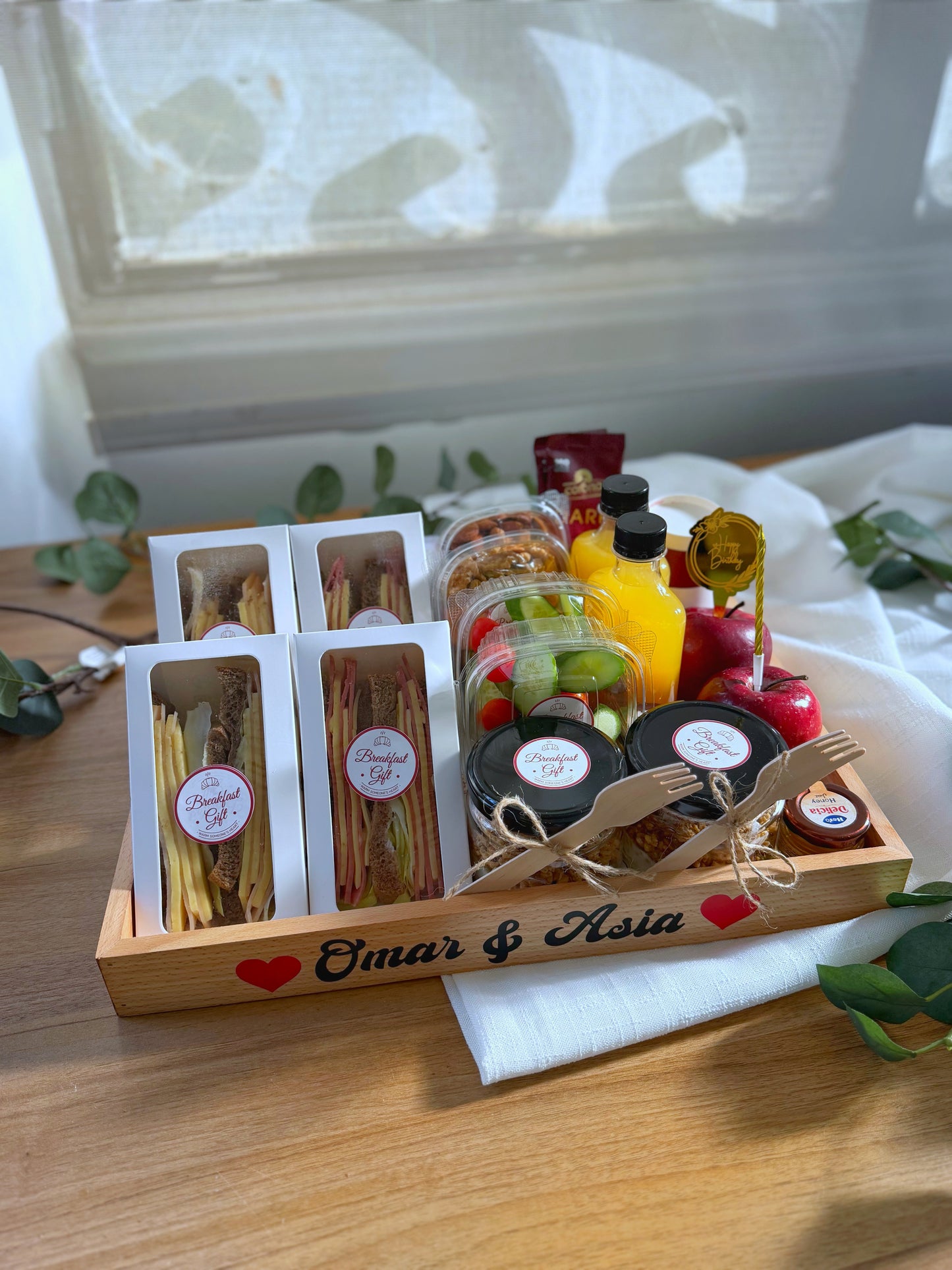 Healthy couples breakfast