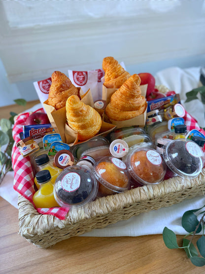 Family Basic Breakfast in a Basket