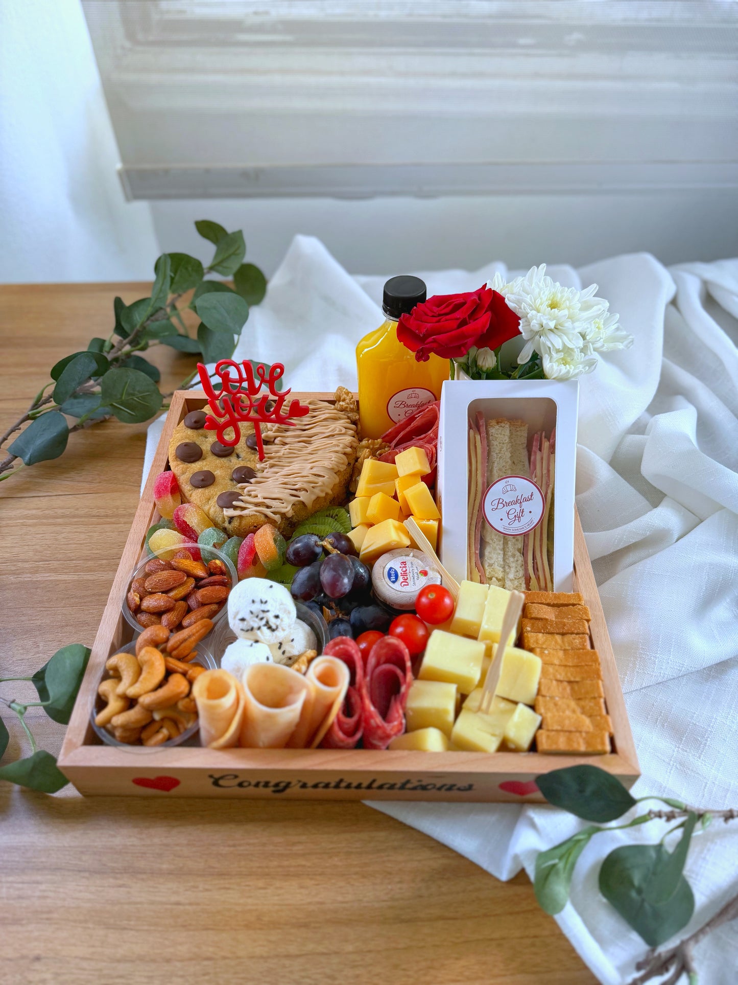 Happy Breakfast Tray