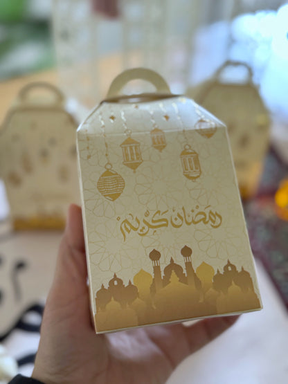 توزيعات الفانوس الذهبي الفاخره